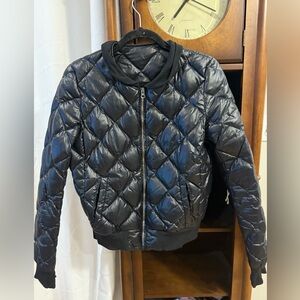 ALO Yoga Idol Bomber Jacket black size medium